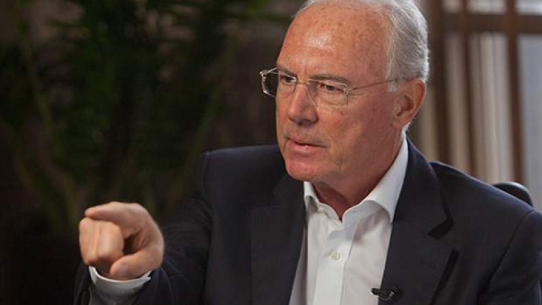 الفيفا يؤكد التحقيق مع أسطورة الكرة الألمانية فرانز بيكنباور