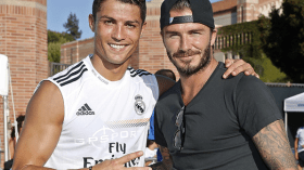 بيكام يرغب في ضم كريستيانو لناديه الجديد