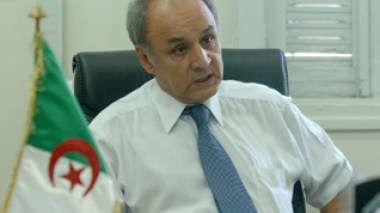 Dr Bekkat Berkani à Echorouk : « Le ministère de la santé est le seul responsable de la pénurie de médicaments »