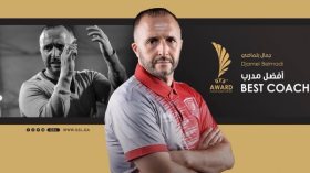 بلماضي ينال جائزة أفضل مدرب في قطر