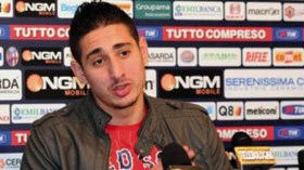 الإعلام الإيطالي يضغط على بلفوضيل بسبب شهر رمضان