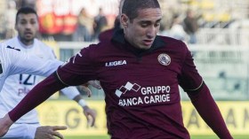 أنياب السيدة العجوز تفتك بمصباح وبلفوضيل