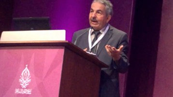 صالح بلعيد .. باحث هاجسه الأمن اللغوي