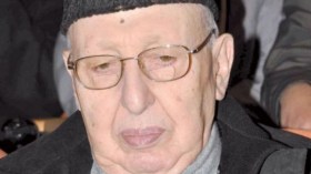بلعيد عبد السلام يدلي برأيه حول الدستور ويرفض التصريح
