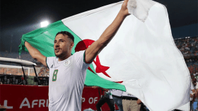 بلايلي يعتذر عن حضور احتفالات الكاف