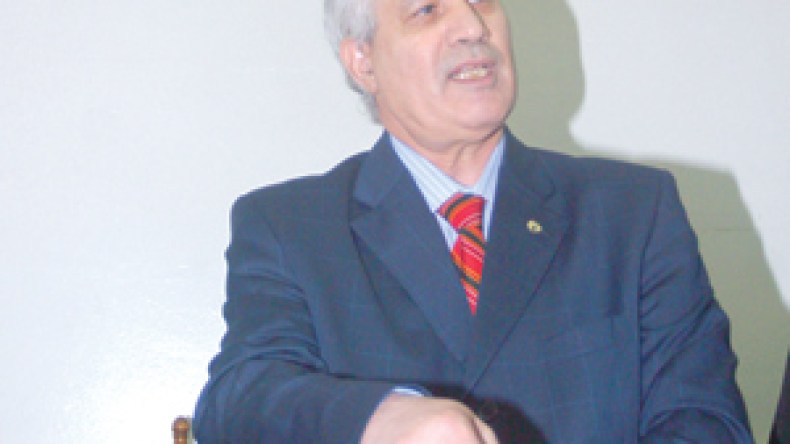 بلعيز يستمع اليوم إلى 4 قضاة تعرضوا للمساومة