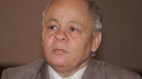 “نتمسك بمنصب الوزير الأول ومستعدون لإشراك الأرندي والتكتل الأخضر”