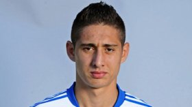 بلفوضيل  مطلوب  في  بارما  وجنوة  وباليرمو  وتوتنهام