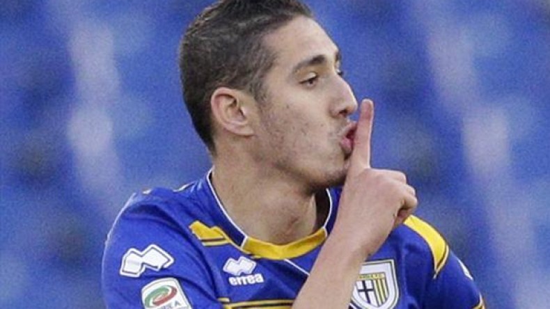 إدارة ساسولو تفاوض أنتر ميلان للحصول على خدمات بلفوضيل