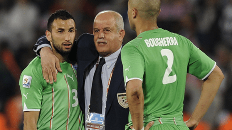 بلحاج: يجب إعادة بناء الخضر من أجل مونديال 2022