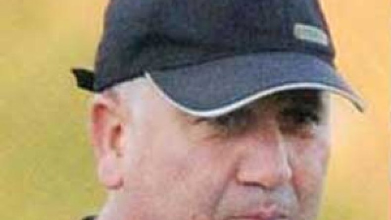 بلحاجي يقرر الرحيل من الطاقم الفني للمنتخب الوطني