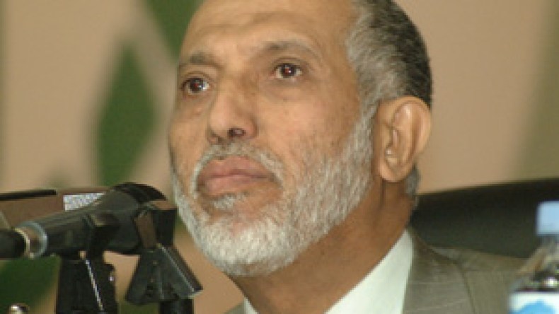 الأفلان  يقرر  فصل  من  يترشح  خارج  أطر  الحزب