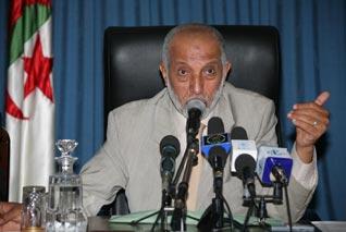 Bouteflika va bien et ne va pas créer un parti politique