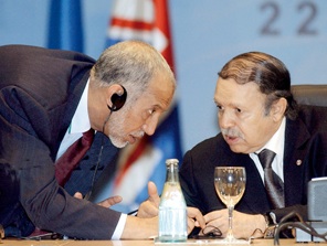 FLN Awaits A Sign From Bouteflika To Decide On the Reformsâ€™ Proposals