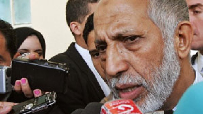 على فرنسا الاعتذار للشعب الجزائري عن جرائم الاستعمار