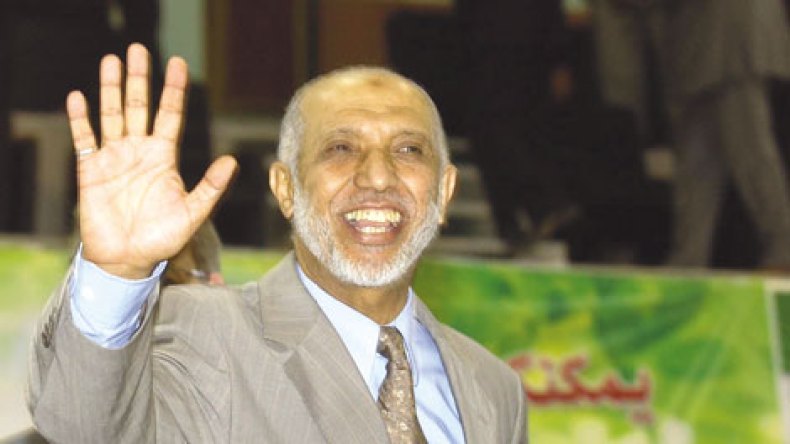 بلخادم يسحق خصومه .. هنا يموت قاسي