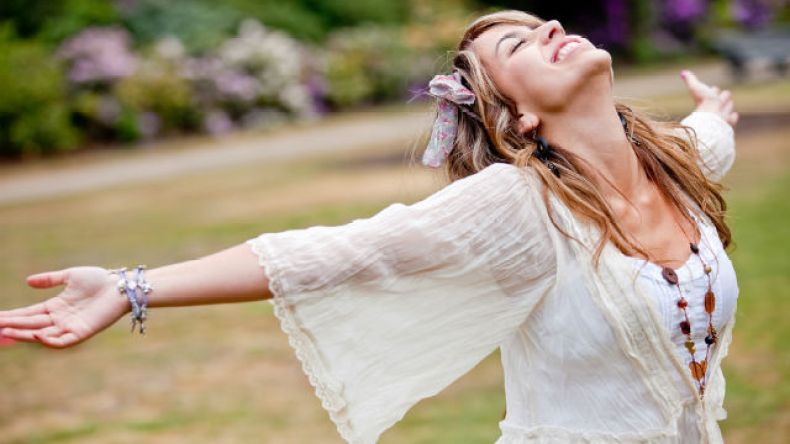 معنويات المرأة ترتفع بعد سن الثلاثين!