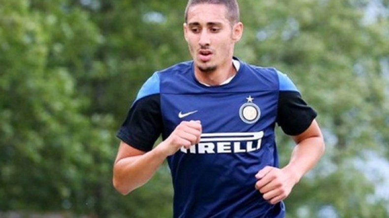 خاليلوزيتش يطلب من بلفوضيل حسم وجهته سريعا