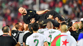 هل سيمكث بلماضي أكبر مدة في “الخضر” على طريقة الألمان والإنجليز والطليان