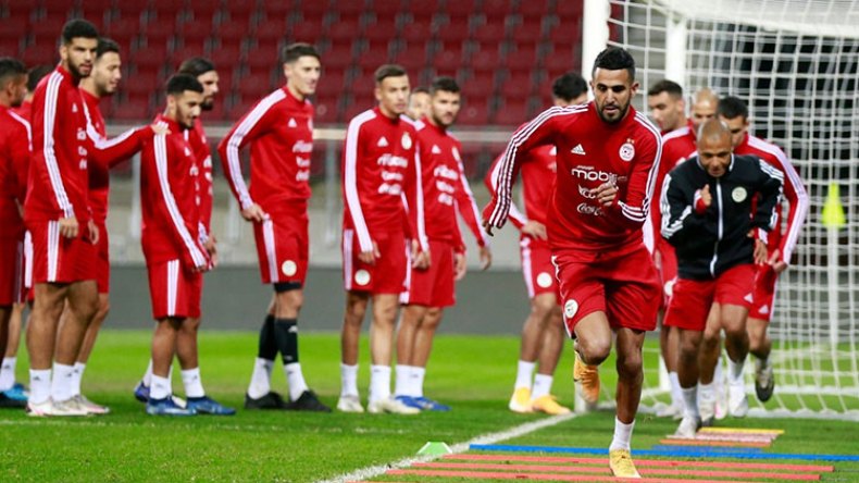 تعليمات الفيفا والإصابات تقلّص من خيارات بلماضي