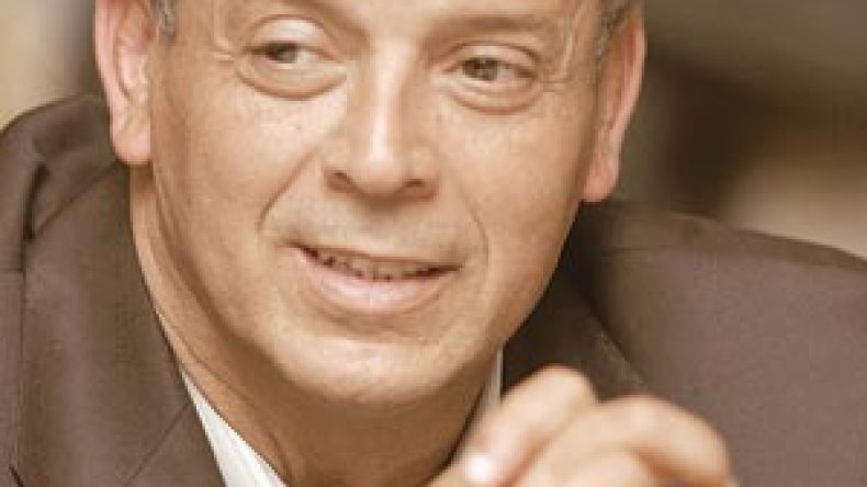 بلومي: لن أعتذر لأني بريء وأملي كبير في اجتماع بوتفليقة ومبارك