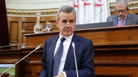 اللجنة العلمية وحدها المخولة بالتصريح عن كورونا