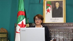 مليكة بن دودة تبرز أهمية الثقافة في نشر السلم