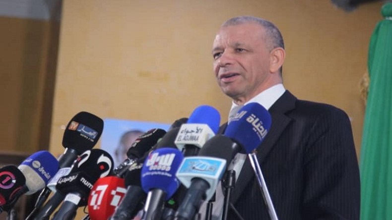 بن قرينة لتبون: يجب إتاحة الفرصة أمام الكفاءات الوطنية