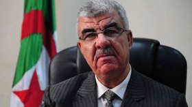 بن خلاف: يجب تسهيل مهمة جمعيات المجتمع المدني والمحسنين