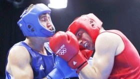 الملاكم بن شبلة يتأهّل لربع النهائي ويحوم فوق التتويج