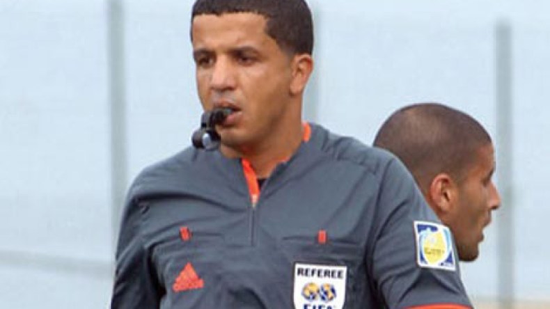 بنوزة حكما لمباراة أوغندا والسنيغال