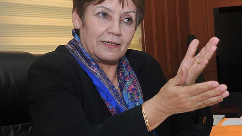 بن‮ ‬غبريط: أنا طباخة ماهرة والوزارة حرمتني‮ ‬من المطبخ