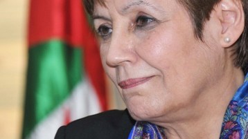 الوزراء المعوّقون لغويا في الجزائر