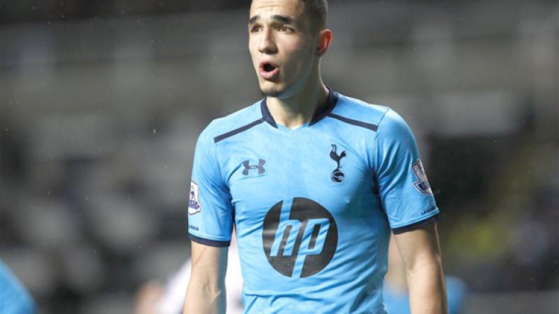 “بن طالب” مرشح لجائزة “الفتى الذهبي”