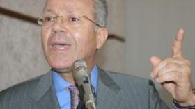 بن بوزيد يتعهد بحل قضية الأساتذة المضربين في مستغانم