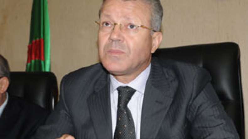 بن بوزيد : “سأترك العدالة تأخذ مجراها في قضية التلاميذ الموقوفين”