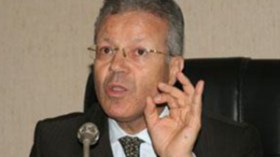 مديرو المدارس ملزمون بالتبليغ يوميا عن غيابات الأساتذة والتلاميذ والساعات الضائعة