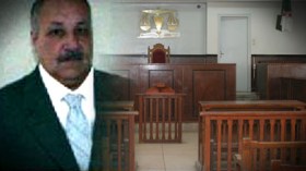 الطالب:أعتذر عن قتل أستاذي..ولكنه انتقم مني!