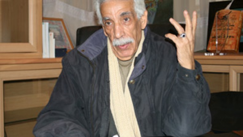 جمدنا  عضويتنا  في الهيئة العربية للمسرح التي هي في حوزة المصريين” “