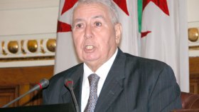 صلاحيات جديدة لمجلس الأمة ضمن الدستور الجديد