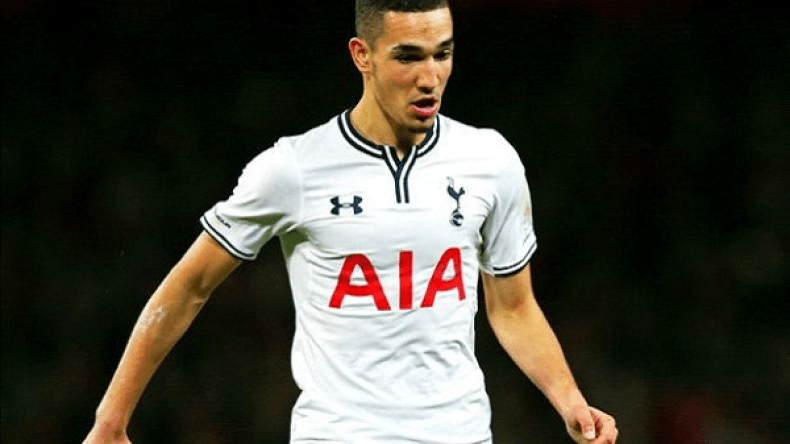 بن طالب: عشت أياما عصيبة في إنجلترا