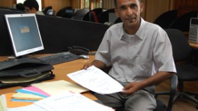 300‭ ‬ملف‭ ‬في‭ ‬حقيبته‭ ‬والإدارة‭ ‬ترفض‭ ‬تنفيذ‭ ‬أوامر‭ ‬رئيس‭ ‬الجمهورية