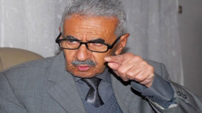 بوتفليقة عن بن عيشة: مازال يكتب في التاريخ مجتهدا حتى غدا اسمه في التاريخ مكتوبا