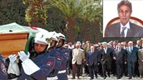 هكذا تزوج بن بلة من الصحفية الراحلة زهة سلام وهو في السجن