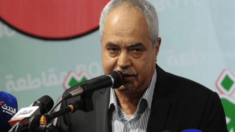 بن بيتور: قايد صالح يضغط على المجلس الدستوري للامتثال لسيادة الشعب