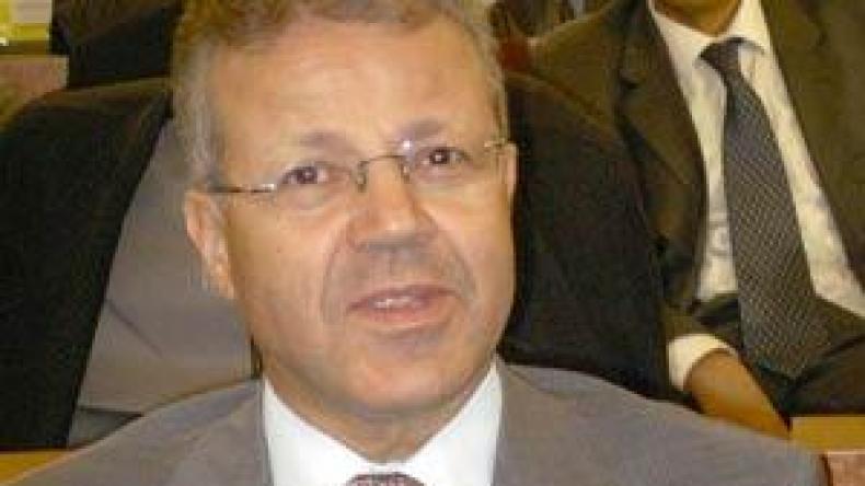 بن بوزيد: تسوية ملف الخدمات الاجتماعية ستكون قبل جويلية