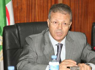 Government vows to guarantee early schooling and punish reluctant parents