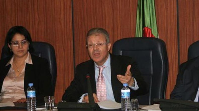 مديرو ثانويات ونظار يهددون بالاستقالة الجماعية من مناصبهم