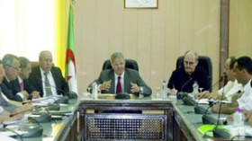 وزارة التربية توافق على كل مقترحات النقابات حول المنح والتعويضات