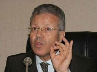 Éducation nationale:Benbouzid “se passera” des contractuels après mai 2009